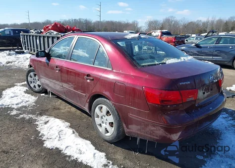 2009 Hyundai Sonata Gls z USA, uszkodzony, nr VIN 5NPET46C29H495579